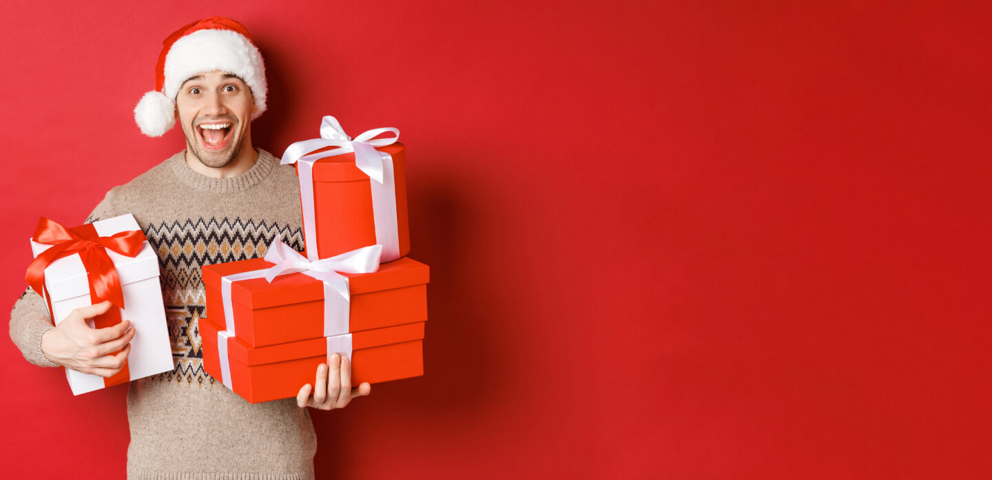 45 Thoughtful Christmas Gift Ideas For Men