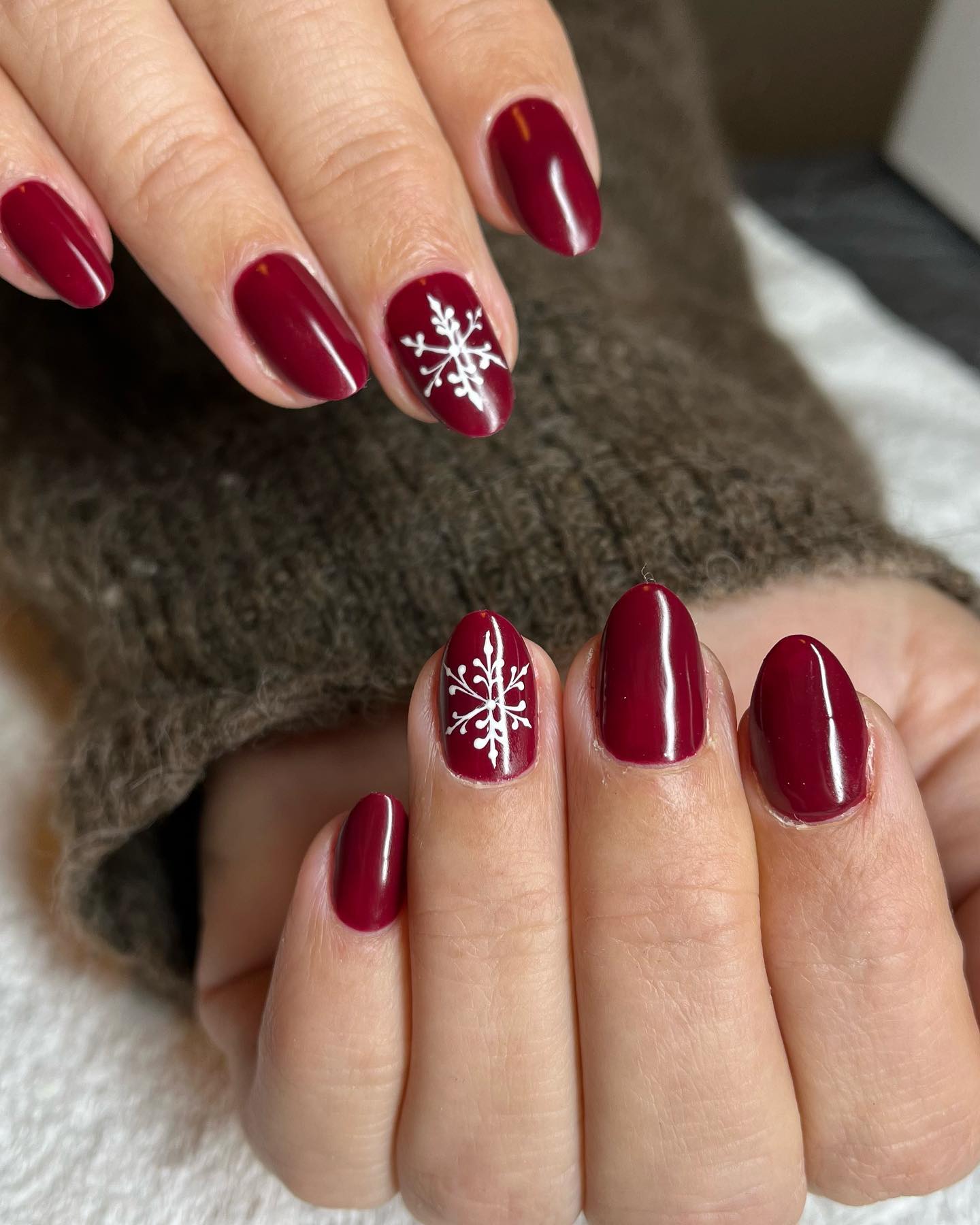 100 Cute Christmas Nail Art Designs For A Fun And Festive Manicure