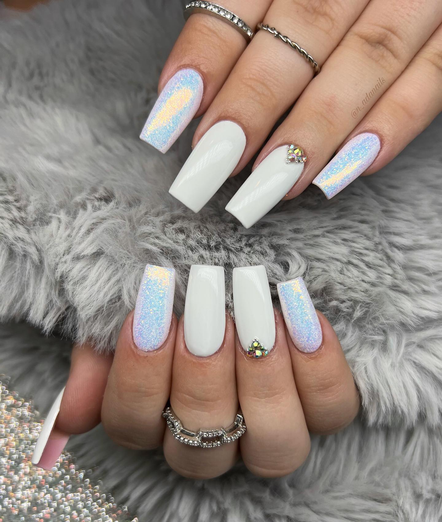 100 Timeless White Nail Art Ideas For A Chic & Classic Look
