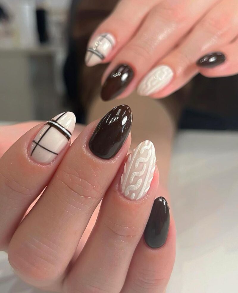 Chic Cozy Sweater Nail Designs You Need To Try This Winter