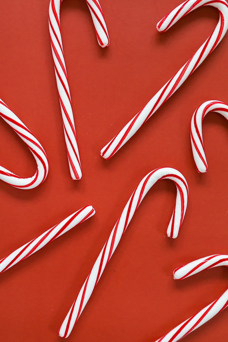 white and red candy canes